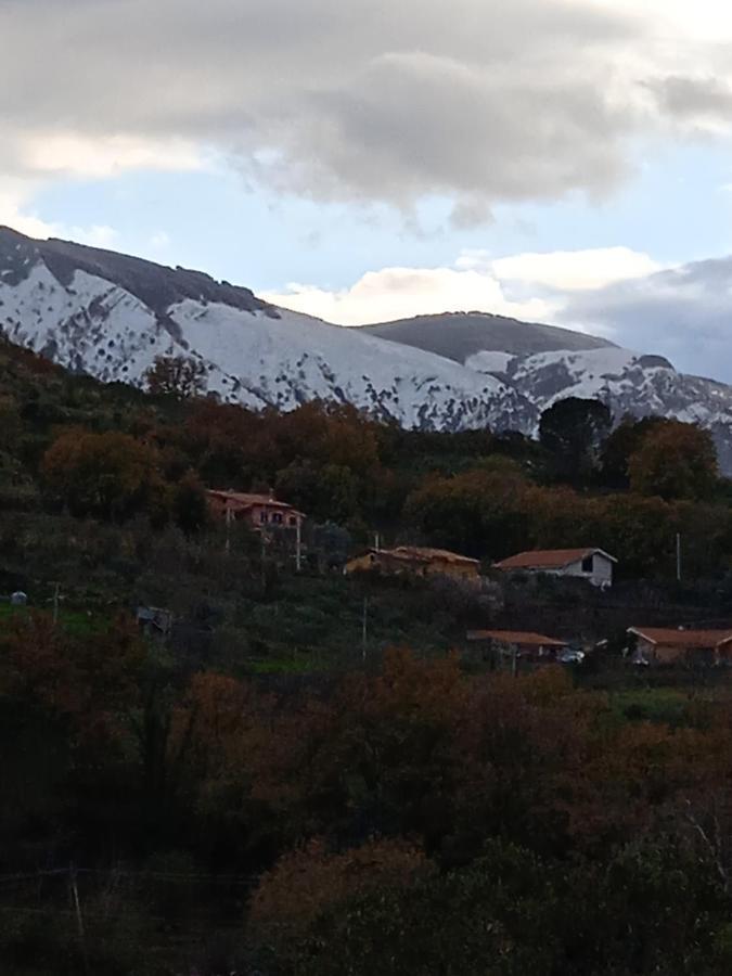 Al Belvedere Isnello Bagian luar foto