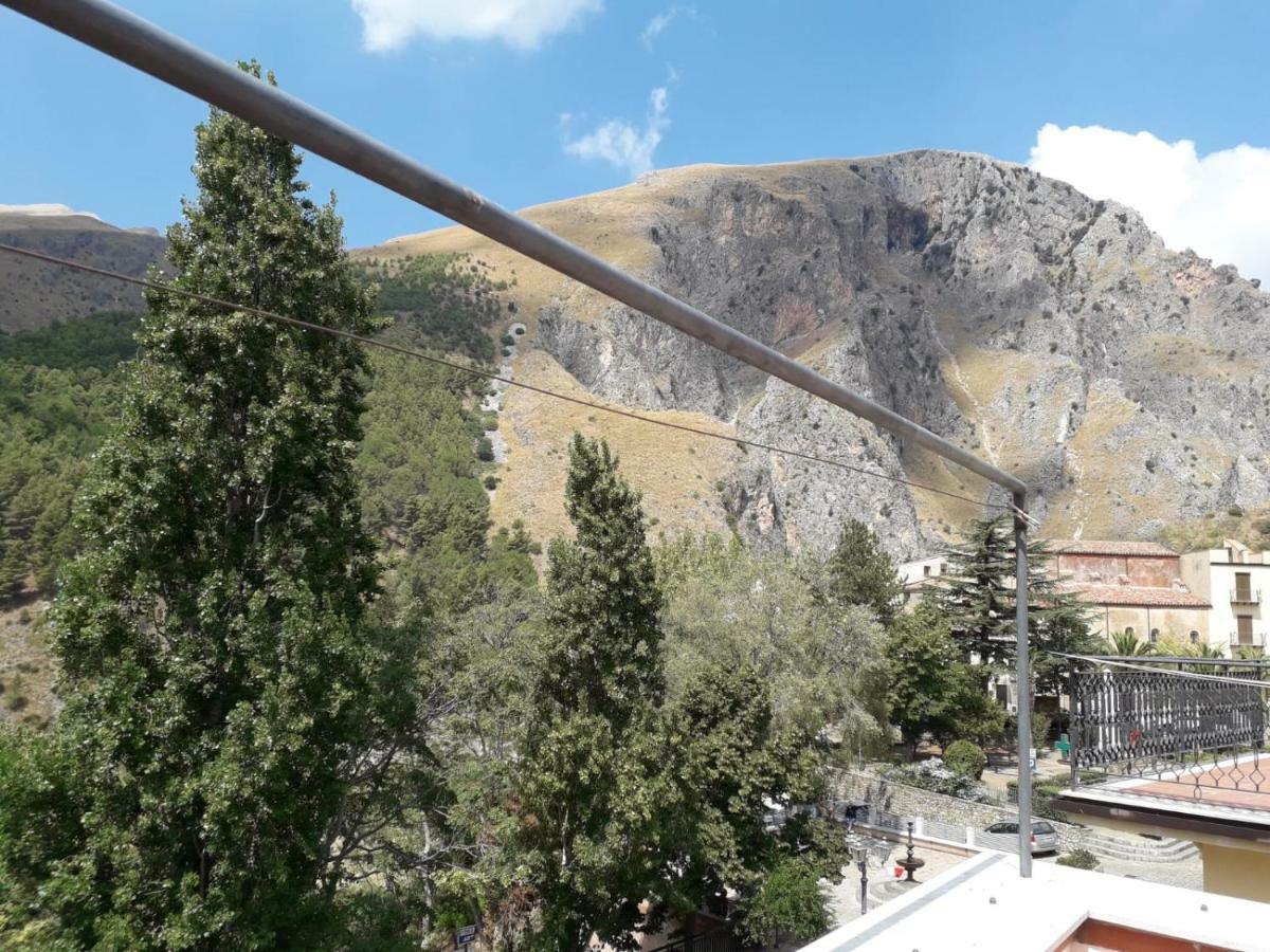 Al Belvedere Isnello Bagian luar foto